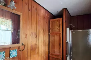 104 Boulder Dr, Lords Valley, PA 18428 - Photo 12