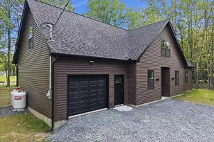 6 Raccoon Cir, Lake Ariel, PA 18436 - Photo 4
