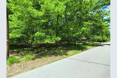 329 Oak Hill Road, Hawley, PA 18428 - Photo 12