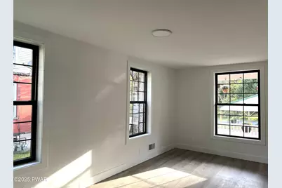 308 Bishop Avenue #308 B, Hawley, PA 18428 - Photo 8