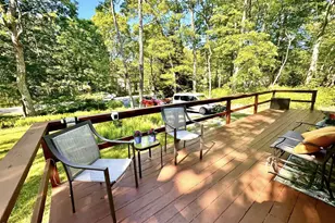 107 Fetlock Dr, Hawley, PA 18428 - Photo 4