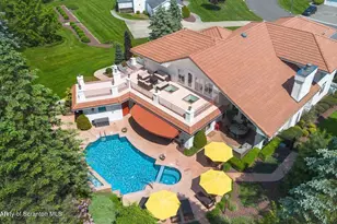 25 Blythe Dr, Peckville, PA 18452 - Photo 2