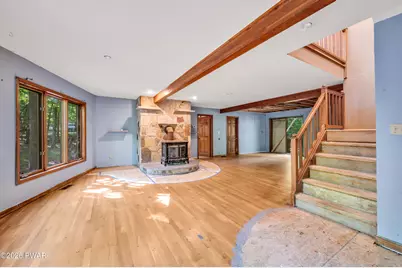 6106 Berwood Terrace, East Stroudsburg, PA 18301 - Photo 4