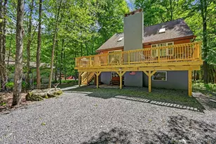 70 Underwood Ln, Lake Ariel, PA 18436 - Photo 2