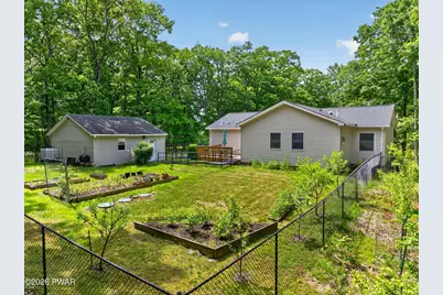 109 Red Rock Circle, Hawley, PA 18428 - Photo 44