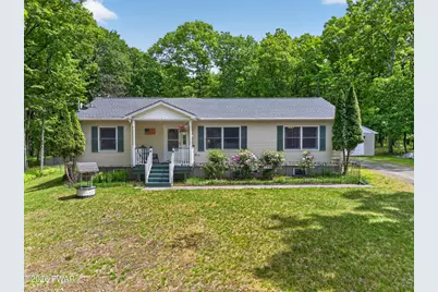 109 Red Rock Circle, Hawley, PA 18428 - Photo 2