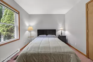 109 Red Rock Cir, Hawley, PA 18428 - Photo 26