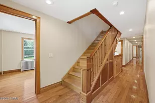 1015 Rt 390, Greentown, PA 18426 - Photo 16