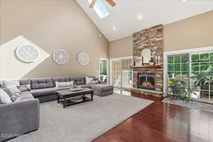 104 S Turnpike Rd, Newfoundland, PA 18445 - Photo 22
