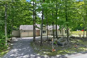 151 Willow Dr, Hawley, PA 18428 - Photo 2