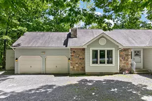 151 Willow Dr, Hawley, PA 18428 - Photo 4