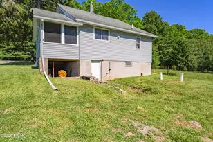 164 Garrity Rd, Hawley, PA 18428 - Photo 8