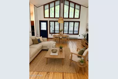 213 Hillside Drive, Hawley, PA 18428 - Photo 2