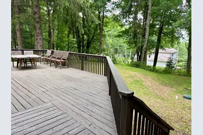 213 Hillside Drive, Hawley, PA 18428 - Photo 32