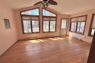213 Hillside Dr, Hawley, PA 18428 - Photo 20