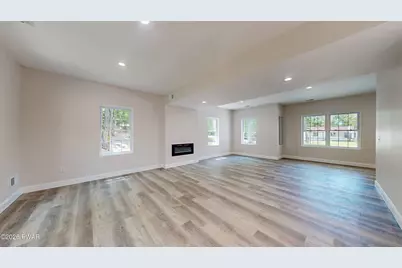 102 Buttercup Terrace, Milford, PA 18337 - Photo 6