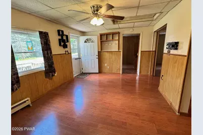 113 E Oak Lane, Greentown, PA 18426 - Photo 6
