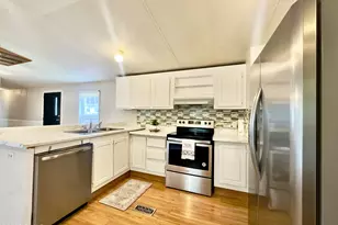 127 Buckingham Heights, Moscow, PA 18444 - Photo 2