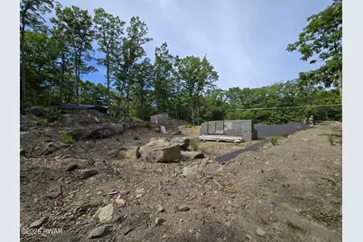 402 Maple Ridge Drive, Lords Valley, PA 18428 - Photo 6