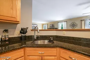 164 Rainbow Dr, Lackawaxen, PA 18435 - Photo 8