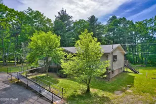 111 Miriam Ln, Milford, PA 18337 - Photo 4