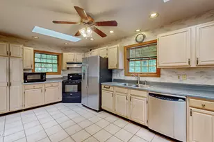 111 Miriam Ln, Milford, PA 18337 - Photo 8