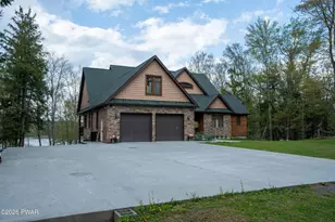 469 Main St, Gouldsboro, PA 18424 - Photo 86