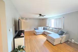 3 Bruno Dr, Throop, PA 18512 - Photo 2