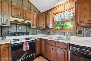 129 Underwood Ln, Lake Ariel, PA 18427 - Photo 28