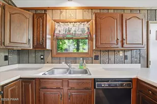 129 Underwood Ln, Lake Ariel, PA 18427 - Photo 26