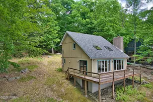 113 E Shore Dr, Hawley, PA 18428 - Photo 44