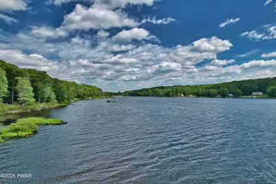 113 E Shore Drive, Hawley, PA 18428 - Photo 2