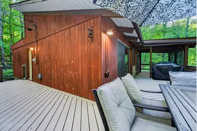 124 Hickory Drive, Lords Valley, PA 18428 - Photo 26
