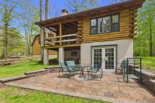 69 E Shore Dr, Hawley, PA 18428 - Photo 20