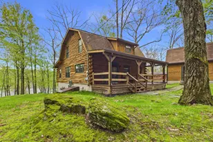 69 E Shore Dr, Hawley, PA 18428 - Photo 1