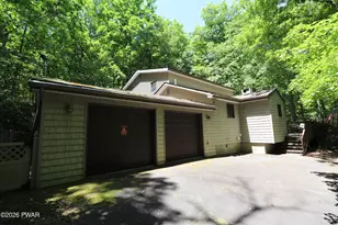 171 Candlewick Way, Lackawaxen, PA 18435 - Photo 1