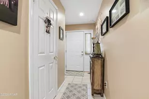 114 White Pines Dr, Greentown, PA 18426 - Photo 4