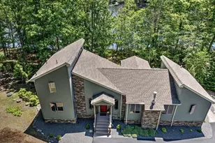 2350 Eagle Path, Bushkill, PA 18324 - Photo 2