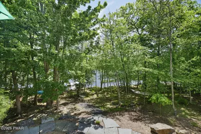 2350 Eagle Path, Bushkill, PA 18324 - Photo 34