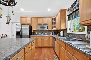 169 Roberts Rd, Starlight, PA 18461 - Photo 18