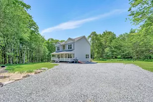 74 Nevin Rd, Newfoundland, PA 18445 - Photo 2