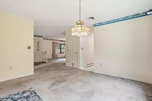 121 Independence Dr, Milford, PA 18337 - Photo 12