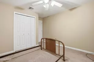 121 Independence Dr, Milford, PA 18337 - Photo 28