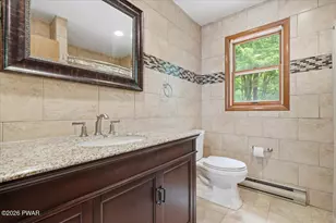 117 Franklin Dr, Hawley, PA 18428 - Photo 32