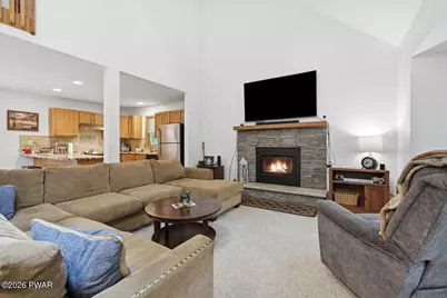 117 Franklin Drive, Hawley, PA 18428 - Photo 6