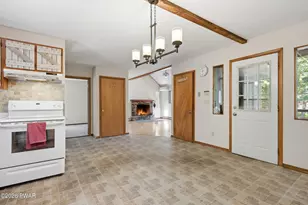 101 Hemlock Point Ct, Hawley, PA 18428 - Photo 12