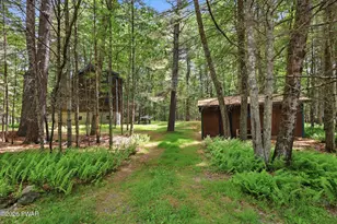 101 Hemlock Point Ct, Hawley, PA 18428 - Photo 36