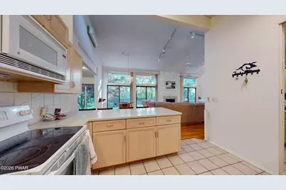 201 Broadmoor Drive, Lords Valley, PA 18428 - Photo 8