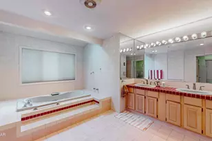 201 Broadmoor Dr, Lords Valley, PA 18428 - Photo 18
