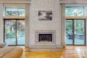 201 Broadmoor Dr, Lords Valley, PA 18428 - Photo 14